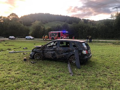 Einsatz 10.10.19 L127 verunfalltes Fahrzeug